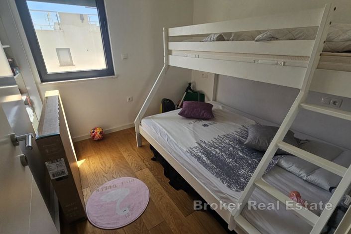 Image No.8-3 Bed Apartment for sale