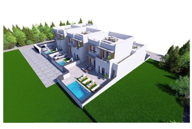 Image No.16-3 Bed Townhouse for sale