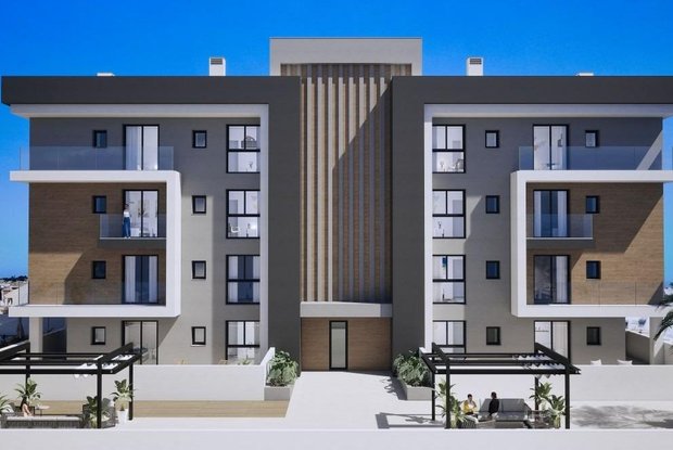 Image No.16-3 Bed Apartment for sale