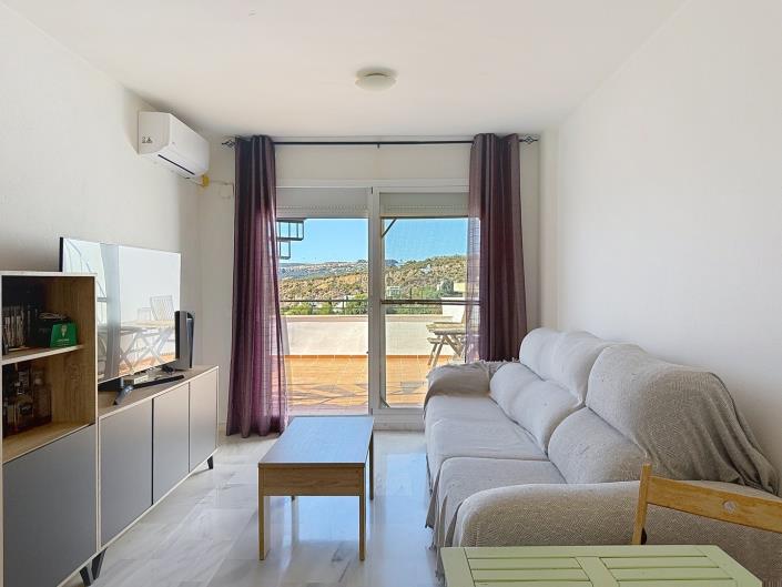 Image No.3-Appartement de 2 chambres à vendre à Estepona