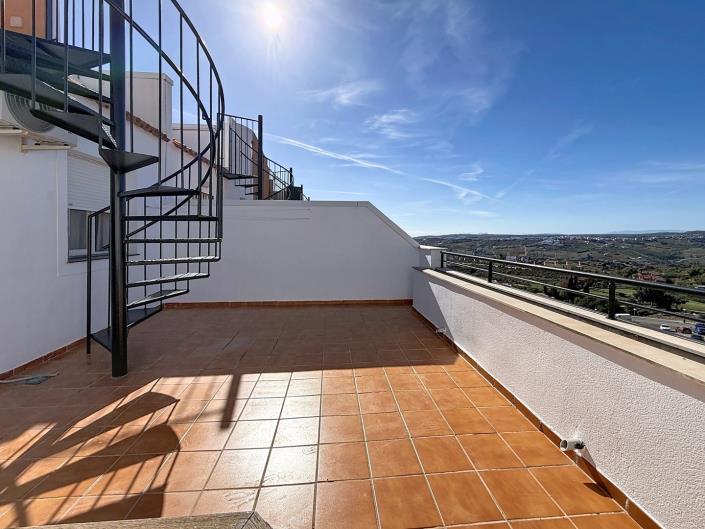 Image No.8-Appartement de 2 chambres à vendre à Estepona