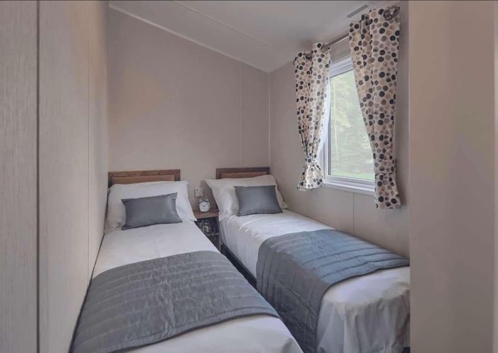 Image No.11-2 Bed Park Home for sale