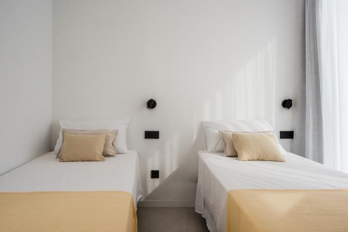 Image No.11-4 Bed House/Villa for sale