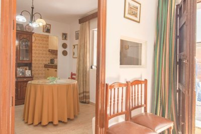 Riogordo-Malaga-Townhouse-Renovation-Bakkery4