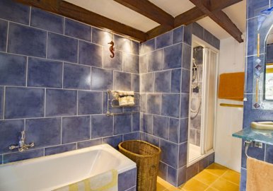 charming-cortijo-comares-axarquia-andalusia-11.jpg