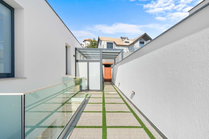 Image No.34-3 Bed Villa for sale