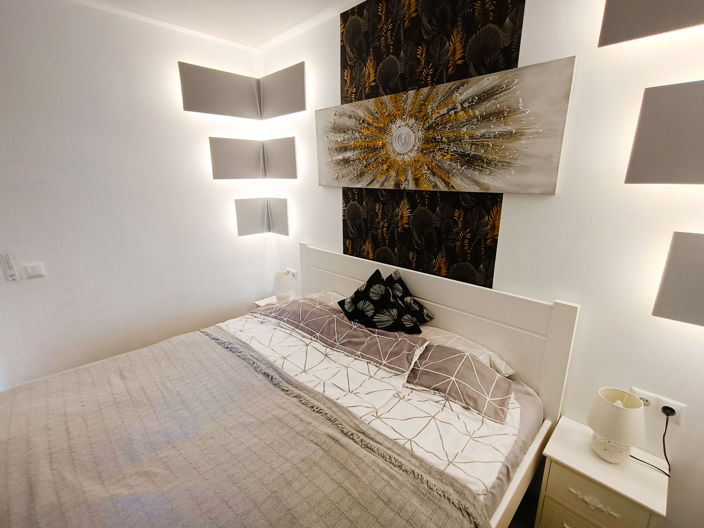 Image No.4-Studio for sale