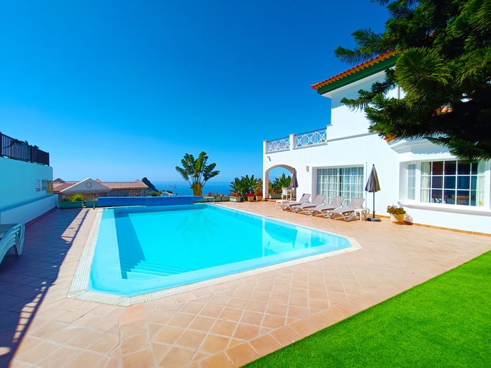 Image No.2-Villa de 5 chambres à vendre à Roque Del Conde
