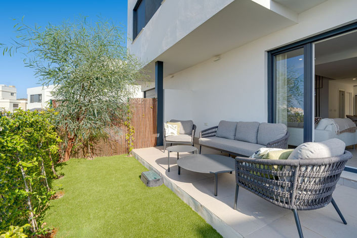 Image No.6-3 Bed Townhouse for sale