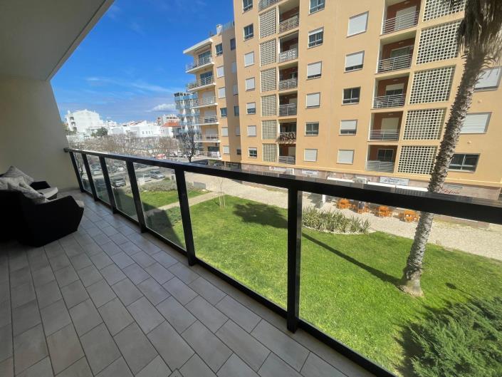 Image No.40-3 Bed Apartment for sale