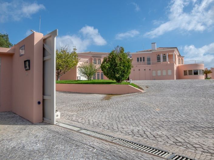 Image No.3-9 Bed House for sale