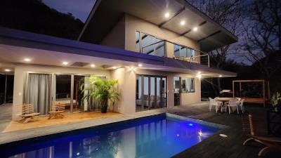 House-night-front-with-pool