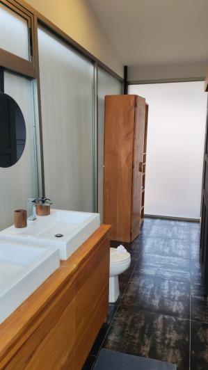 Image No.40-12 Bed Hotel for sale