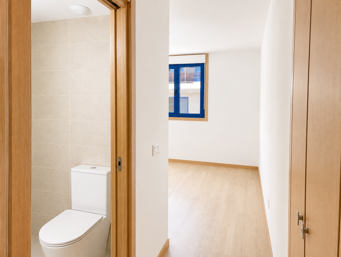 Image No.10-3 Bed Apartment for sale