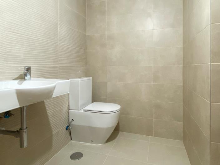 Image No.11-3 Bed Apartment for sale