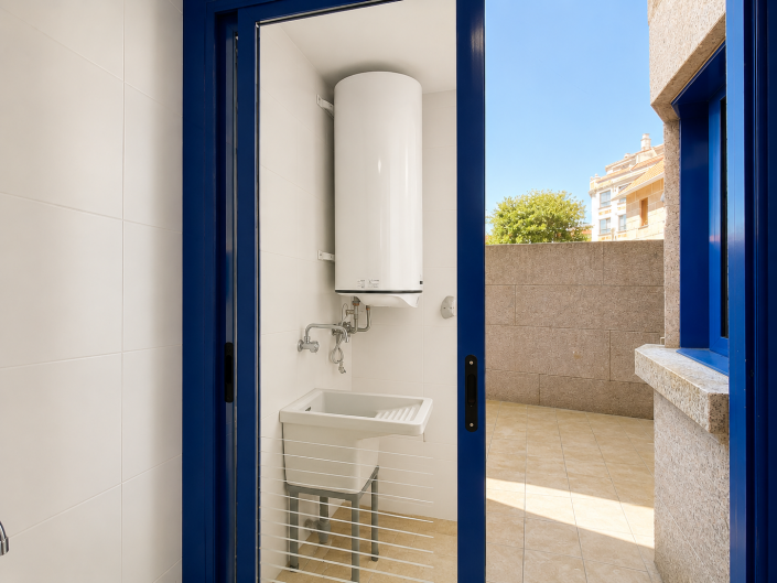 Image No.19-2 Bed Apartment for sale