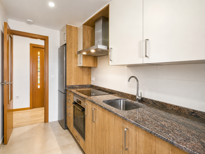 Image No.22-2 Bed Apartment for sale