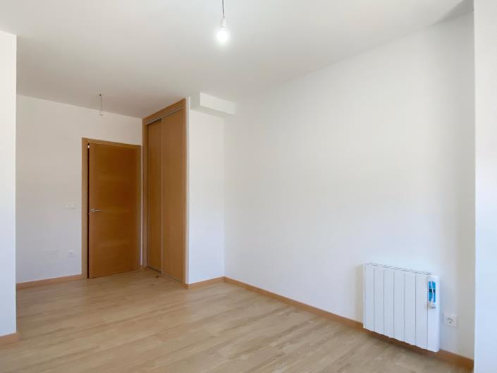 Image No.19-2 Bed Apartment for sale