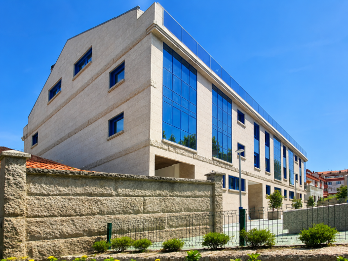 Image No.39-2 Bed Apartment for sale
