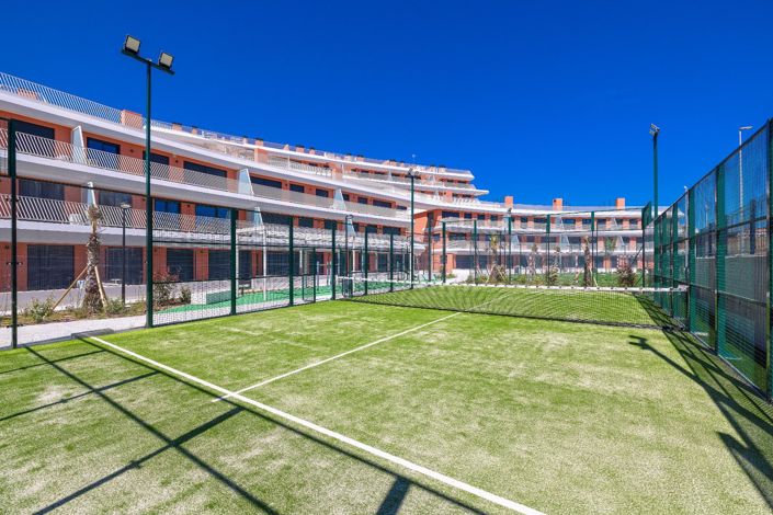 Image No.6-2 Bed Flat for sale