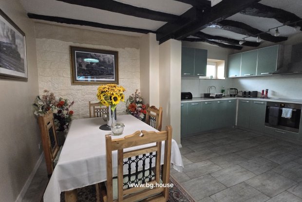 Image No.28-3 Bed House for sale