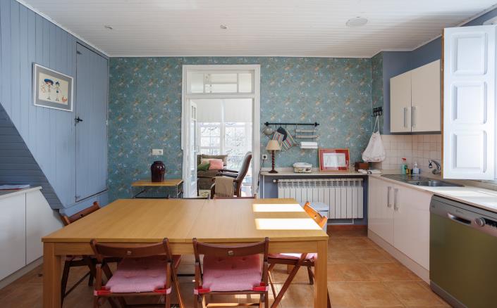 Image No.13-4 Bed Country House for sale