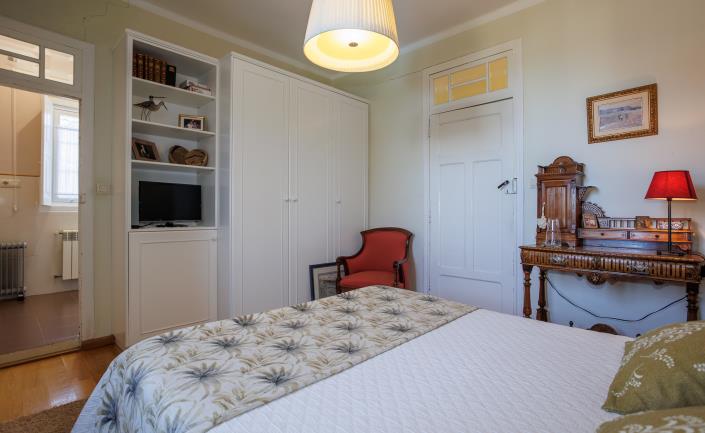 Image No.19-4 Bed Country House for sale