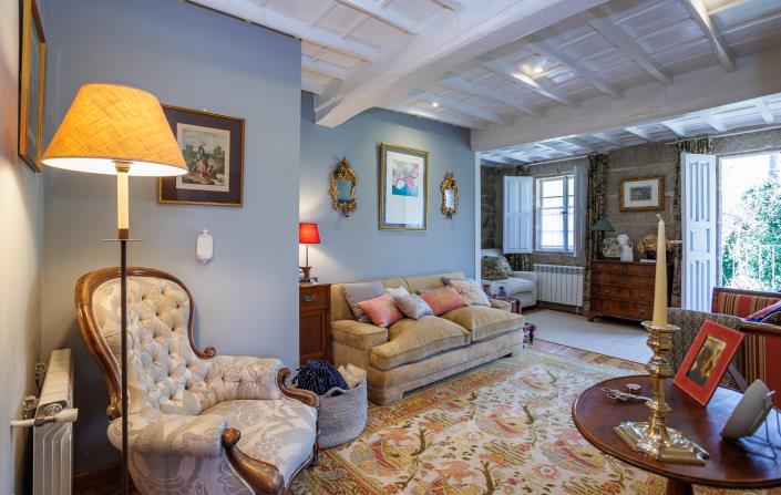 Image No.24-4 Bed Country House for sale