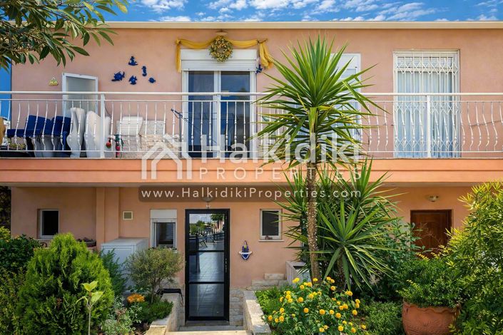 Image No.2-2 Bed Townhouse for sale
