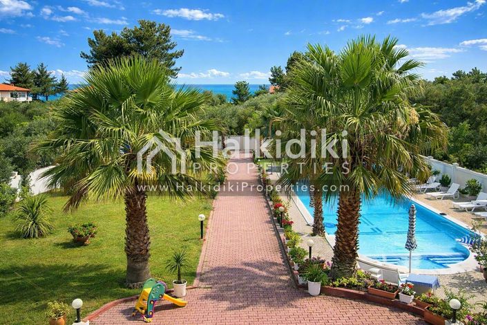 Image No.3-12 Bed Villa for sale