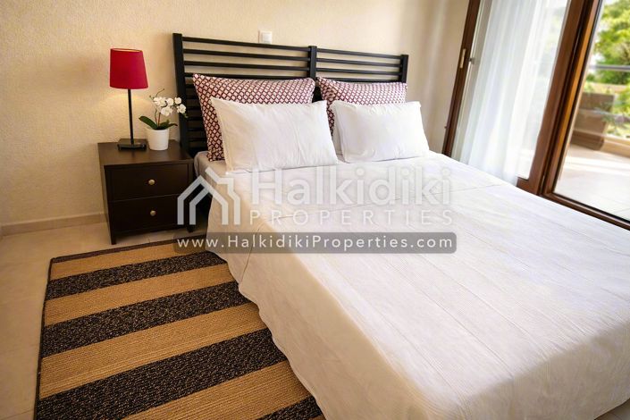 Image No.2-4 Bed Townhouse for sale