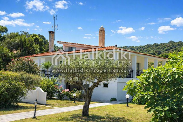 Image No.12-4 Bed Villa for sale