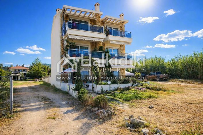 Image No.5-3 Bed Townhouse for sale