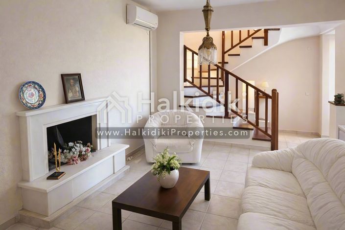 Image No.4-2 Bed Villa for sale