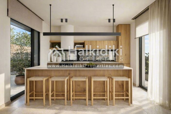 Image No.13-9 Bed Villa for sale