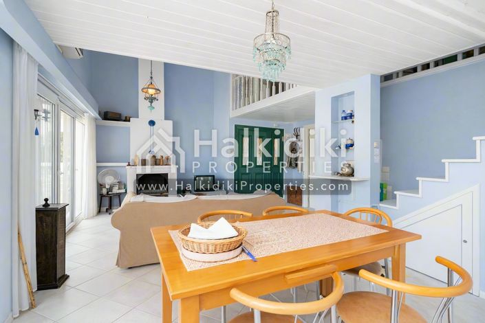 Image No.23-4 Bed Townhouse for sale