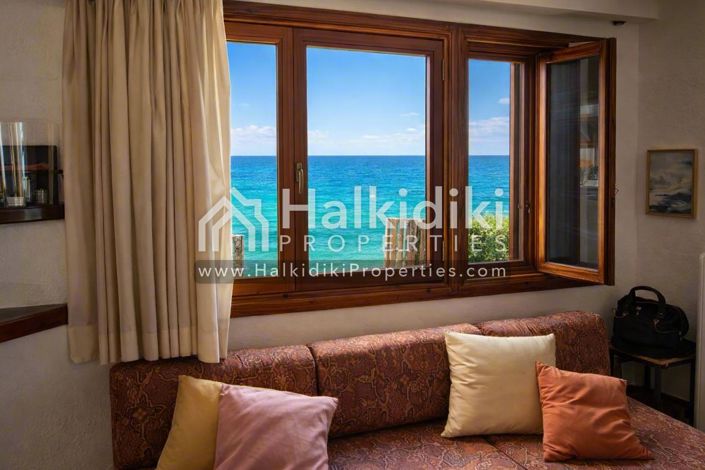 Image No.9-Villa for sale