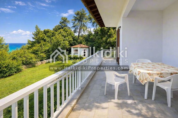 Image No.12-Villa for sale