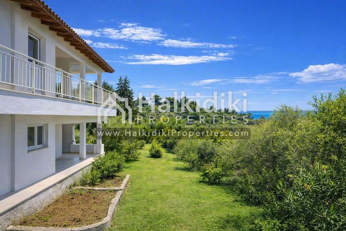 Image No.14-Villa for sale
