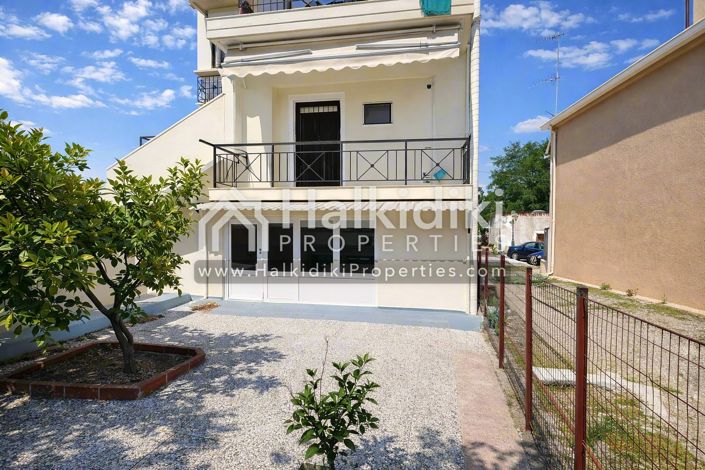 Image No.17-3 Bed Townhouse for sale