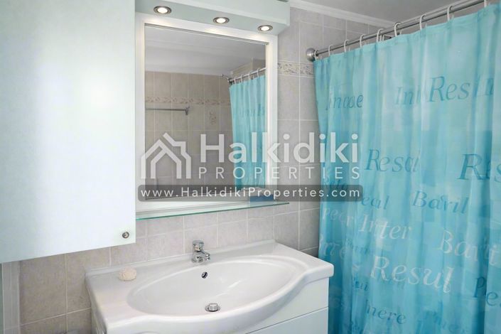 Image No.22-3 Bed Townhouse for sale