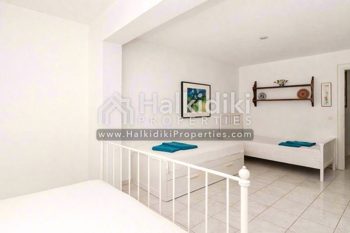 Image No.10-Townhouse for sale
