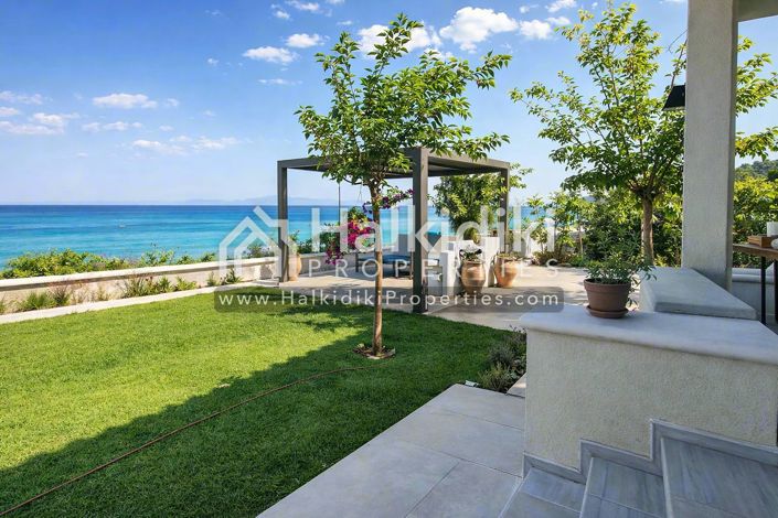 Image No.5-Villa for sale