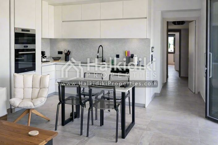 Image No.9-Villa for sale