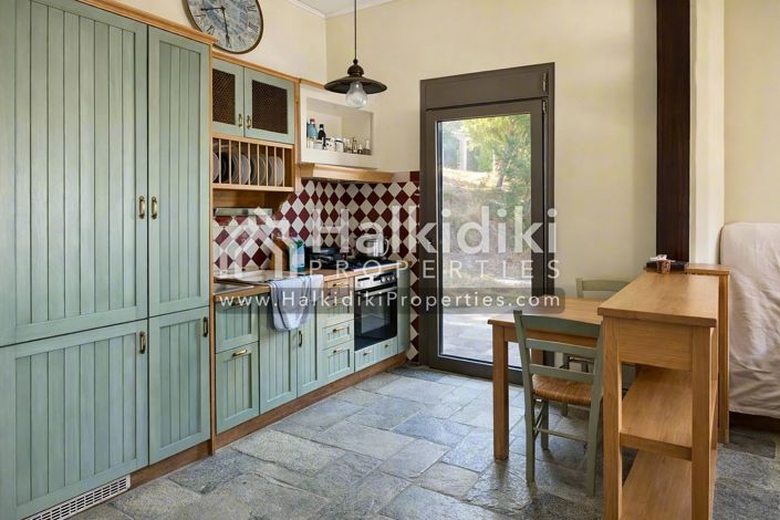 Image No.10-House for sale