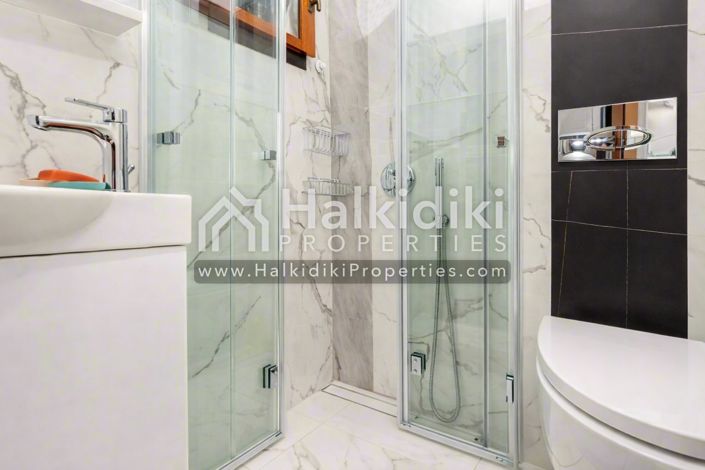 Image No.2-4 Bed Townhouse for sale
