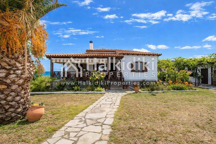Image No.8-2 Bed Villa for sale
