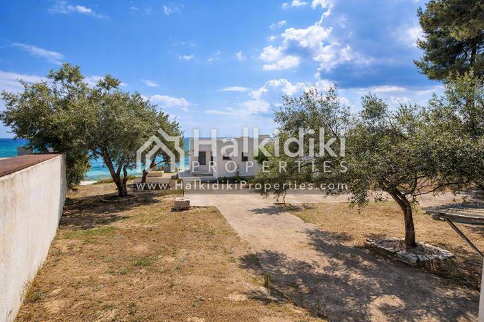 Image No.24-Villa for sale