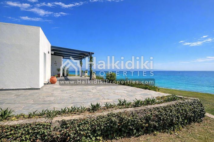 Image No.26-Villa for sale