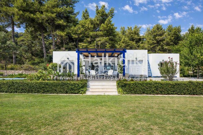 Image No.4-Villa for sale